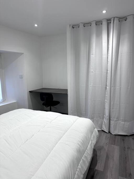 Appartement T4 En Hyper-Centre ブールゴアン エクステリア 写真